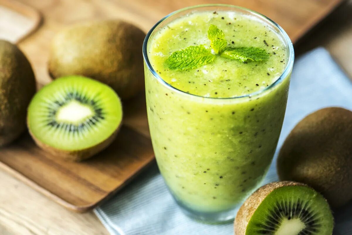 Gesund und lecker. Trinken Sie ihn jeden Tag, und Ihr Immunsystem wird wie eine undurchdringliche Mauer sein.