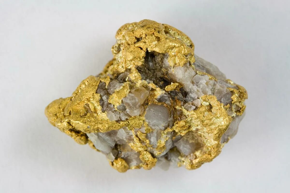 Geologen glauben nicht daran: Eine Studie zeigt, dass Erdbeben durch Quarz Goldnuggets bilden können